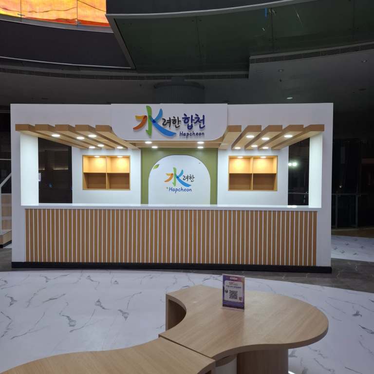Vendor booth custom exhibition BSD City
